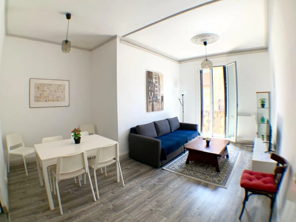 Apartments Gaudi Barcelona 0*,  Spain